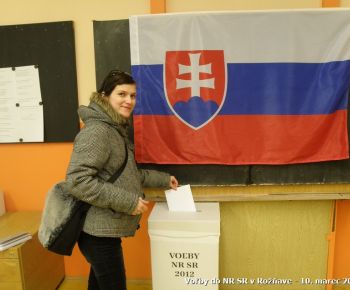 Parlamentné voľby 2012