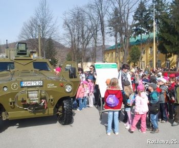 DOD - voj. posadka + slávn. nástup jednotiek z misií