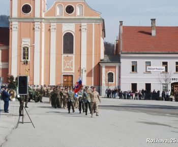 DOD - voj. posadka + slávn. nástup jednotiek z misií