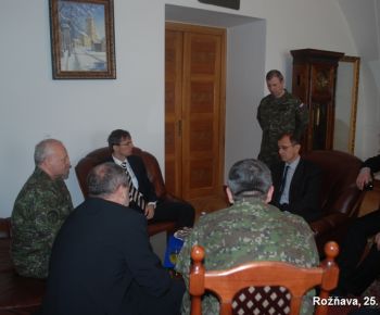 DOD - voj. posadka + slávn. nástup jednotiek z misií