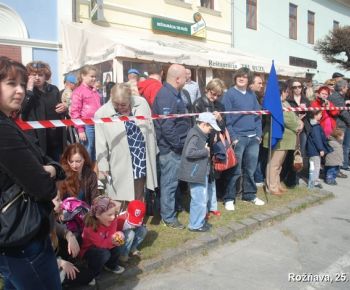 DOD - voj. posadka + slávn. nástup jednotiek z misií