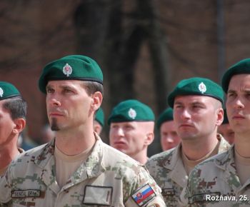 DOD - voj. posadka + slávn. nástup jednotiek z misií