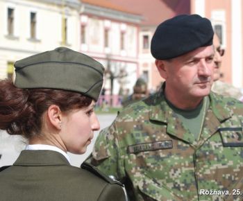 DOD - voj. posadka + slávn. nástup jednotiek z misií