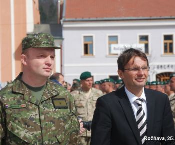DOD - voj. posadka + slávn. nástup jednotiek z misií