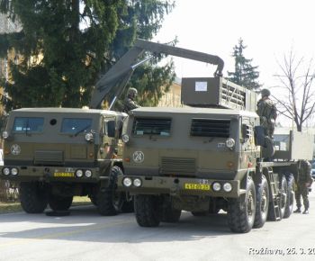 DOD - voj. posadka + slávn. nástup jednotiek z misií