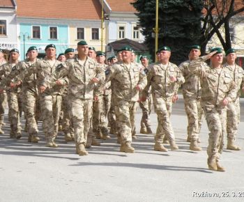 DOD - voj. posadka + slávn. nástup jednotiek z misií