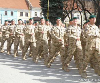 DOD - voj. posadka + slávn. nástup jednotiek z misií