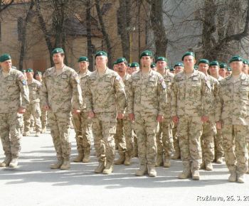 DOD - voj. posadka + slávn. nástup jednotiek z misií
