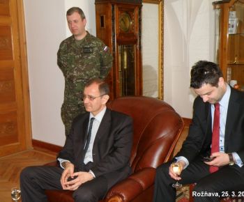 DOD - voj. posadka + slávn. nástup jednotiek z misií