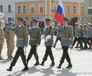 DOD - voj. posadka + slávn. nástup jednotiek z misií