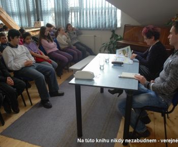 Na túto knihu nikdy nezabudnem