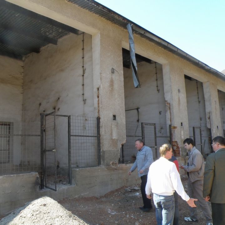 Útulok - marec 2012
