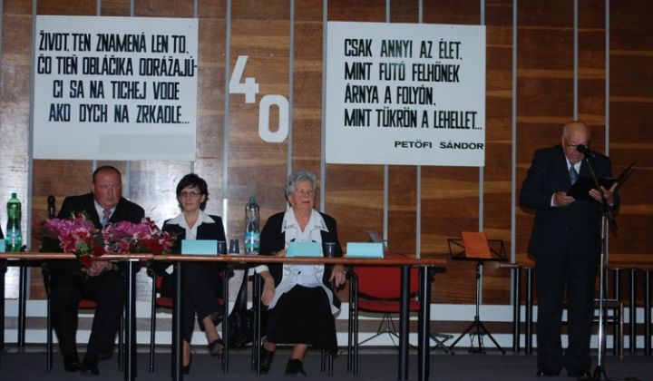 40. výročie vzniku Klubu dôchodcov v Rožňave 40. výročie vzniku Klubu dôchodcov v Rožňave