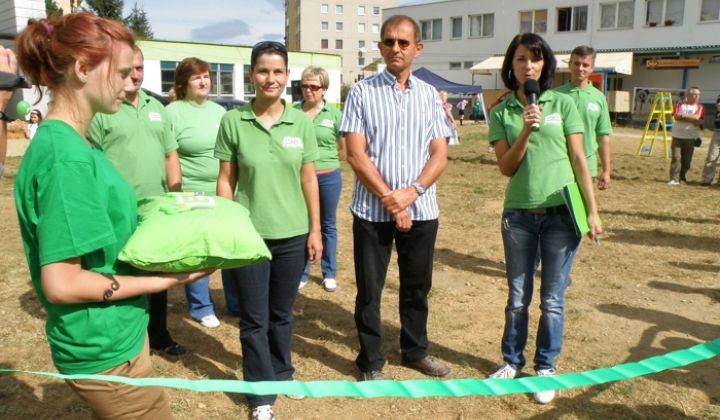 Nové detské ihrisko - sídl. JUH - slávnostné otvorenie Nové detské ihrisko - sídl. JUH - slávnostné otvorenie