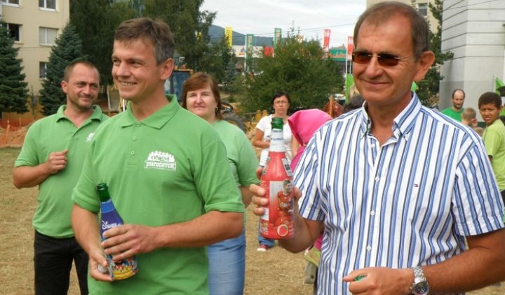 Nové detské ihrisko - sídl. JUH - slávnostné otvorenie Nové detské ihrisko - sídl. JUH - slávnostné otvorenie