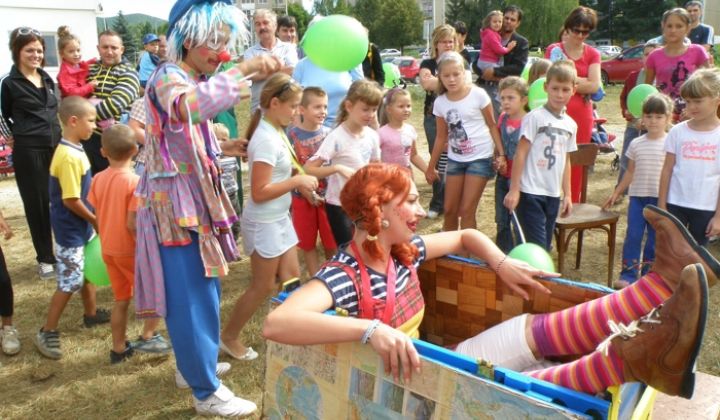 Nové detské ihrisko - sídl. JUH - slávnostné otvorenie Nové detské ihrisko - sídl. JUH - slávnostné otvorenie