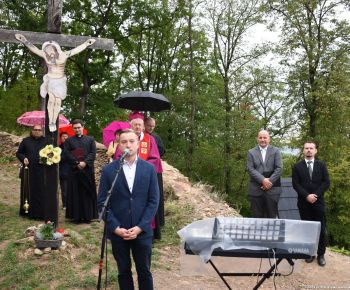 Spravodajstvo z podujatí / ZVONICI NA ROŽŇAVSKEJ KALVÁRII VRÁTILI ŽIVOT - foto