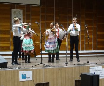 Spravodajstvo z podujatí / FS Haviar pokrstil svoje prvé CD - foto