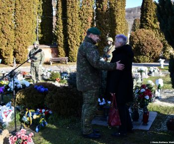 Spravodajstvo z podujatí / Uctili si pamiatku obetí tragédie nad obcou Hejce - foto