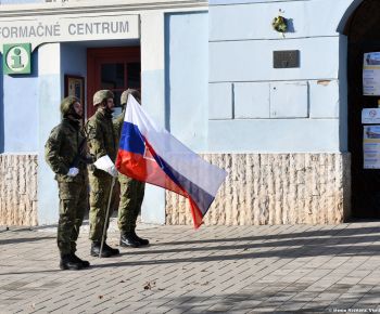 Spravodajstvo z podujatí / Pripomenuli si 78. výročie oslobodenia Rožňavy - foto