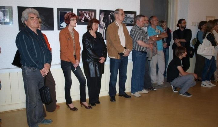 Vernisáž - Piatok, trinásteho Vernisáž - Piatok, trinásteho