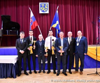Spravodajstvo z podujatí / Odovzdávanie najvyšších mestských ocenení - foto
