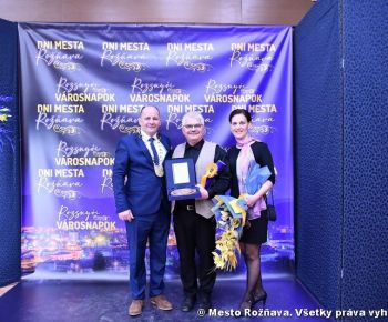 Spravodajstvo z podujatí / Odovzdávanie najvyšších mestských ocenení - foto