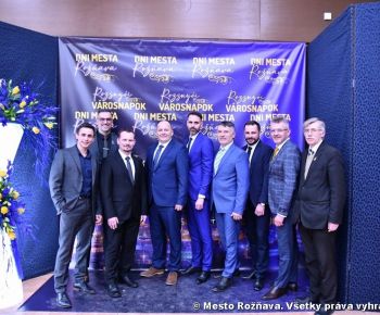 Spravodajstvo z podujatí / Odovzdávanie najvyšších mestských ocenení - foto