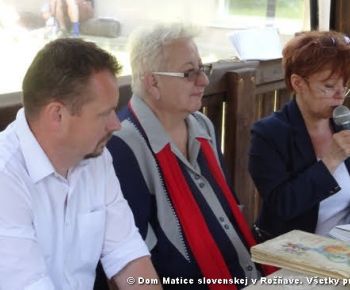 Spravodajstvo z podujatí / Záhrada plná kníh - foto