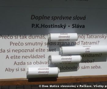 Spravodajstvo z podujatí / Záhrada plná kníh - foto