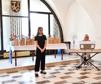 Spravodajstvo z podujatí / Pozdravenie pedagogických a nepedagogických zamestnancov  odchádzajúcich do dôchodku - foto