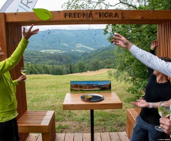 Spravodajstvo z podujatí / Otvorenie nového zážitkového chodníka Sviniarky v lokalite Predná hora - foto