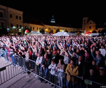 Spravodajstvo z podujatí / Tisíce ľudí zaplnili centrum mesta počas Rožňavského jarmoku 2023 - foto