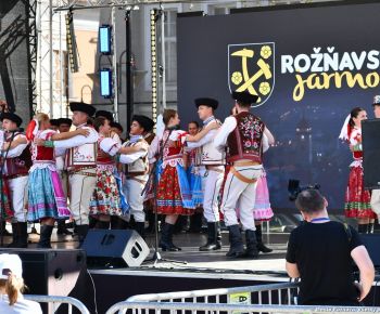 Spravodajstvo z podujatí / Tisíce ľudí zaplnili centrum mesta počas Rožňavského jarmoku 2023 - foto