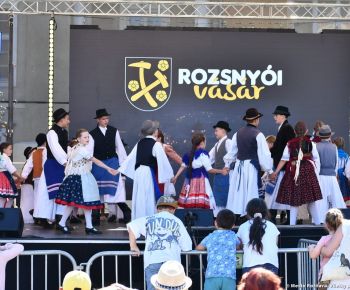 Spravodajstvo z podujatí / Tisíce ľudí zaplnili centrum mesta počas Rožňavského jarmoku 2023 - foto