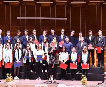 Spravodajstvo z podujatí / OKTÓBER- MESIAC ÚCTY K STARŠM - foto