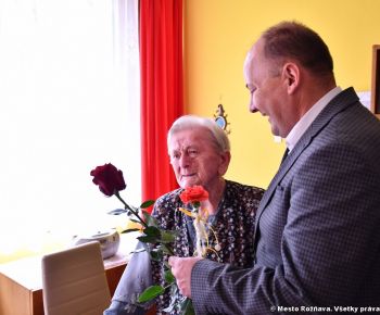 Spravodajstvo z podujatí / Oslava životných jubileí v Subsídiu,  špecializovanom zariadení a zariadení pre seniorov  - foto