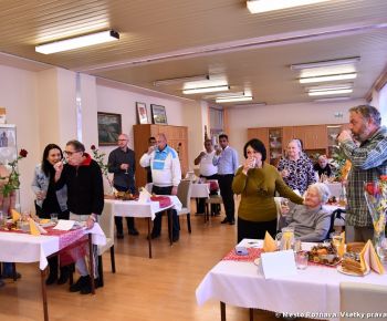 Spravodajstvo z podujatí / Oslava životných jubileí v Subsídiu,  špecializovanom zariadení a zariadení pre seniorov  - foto
