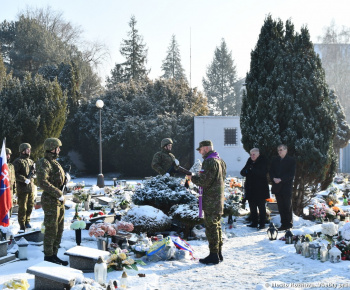 Spravodajstvo z podujatí / Spomienkový akt tragicky zosnulým vojakom pri maďarskej obci Hejce - foto