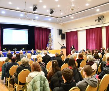 Spravodajstvo z podujatí / Konferencia - Minulosť, ktorá zmenila tvár Rožňavy - foto