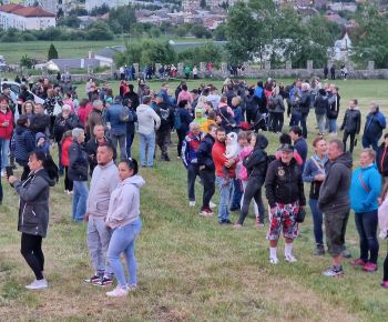 Spravodajstvo z podujatí / Rožňava opäť zažila Vatru Slobody: Oheň, hudba a spomienka na slobodu - foto
