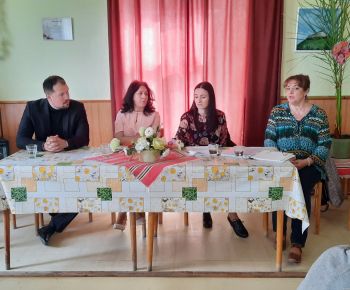 Akcie v dennom centre rok 2024 / Ľudia nevedia, že nevedia, čo nevedia - foto Akcie v dennom centre rok 2024 / Ľudia nevedia, že nevedia, čo nevedia - foto