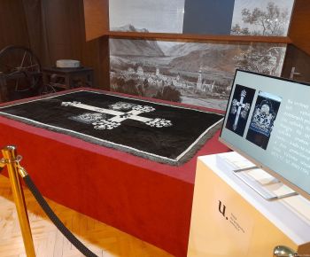 Spravodajstvo z podujatí / Reštaurovanie pohrebnej prikrývky garbiarskeho cechu - foto