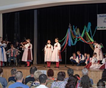 Spravodajstvo z podujatí / Medzinárodný festival detských folklórnych súborov v Rožňave očaril návštevníkov - foto