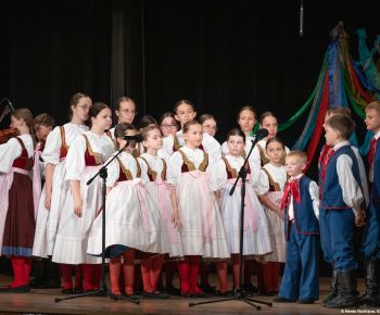 Spravodajstvo z podujatí / Medzinárodný festival detských folklórnych súborov v Rožňave očaril návštevníkov - foto