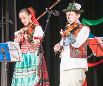 Spravodajstvo z podujatí / Medzinárodný festival detských folklórnych súborov v Rožňave očaril návštevníkov - foto