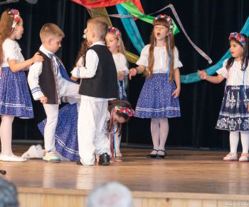 Spravodajstvo z podujatí / Medzinárodný festival detských folklórnych súborov v Rožňave očaril návštevníkov - foto