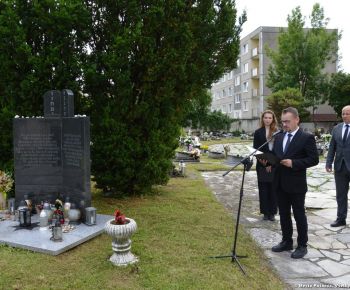 Spravodajstvo z podujatí / 80. výročie odvlečenia izraelitov z Rožňavy do koncentračného tábora Osvienčim - foto