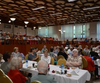 Akcie v dennom centre rok 2024 / Deň matiek - foto Akcie v dennom centre rok 2024 / Deň matiek - foto