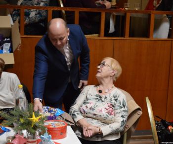 Akcie v dennom centre rok 2024 / Kapustnica - foto